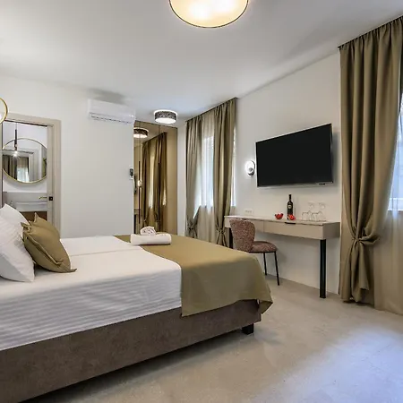 Antique Luxury سبليت