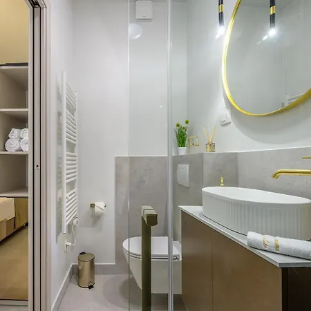 Gostinjska kuća Antique Luxury Split