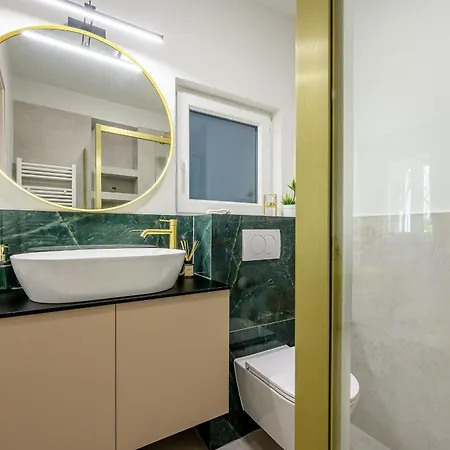 Antique Luxury Gostinjska kuća 4*