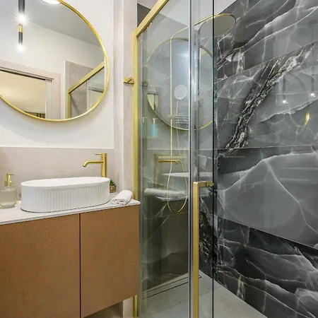 Gostinjska kuća Antique Luxury 4*